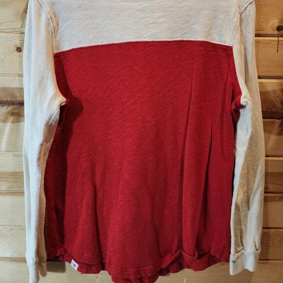 Women's Detroit Red Wings top - size large - Picture 6 of 6